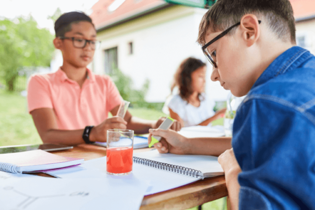 5 TIPS TO SELECT THE BEST CHEMISTRY TUTOR FOR YOUR CHILD